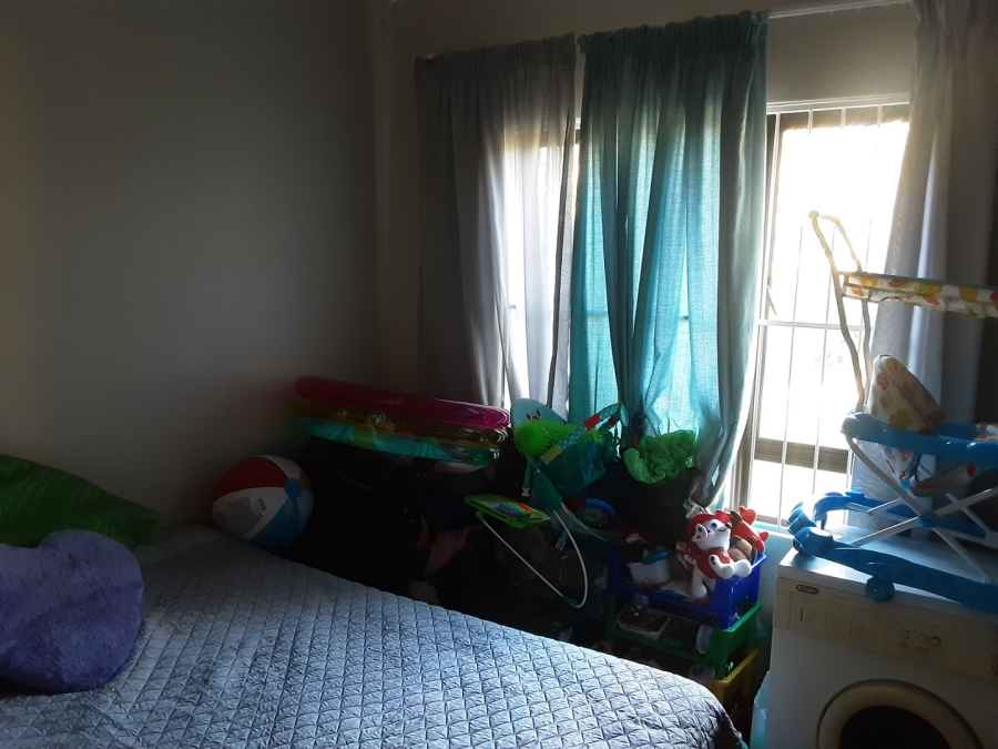 2 Bedroom Property for Sale in Langenhovenpark Free State